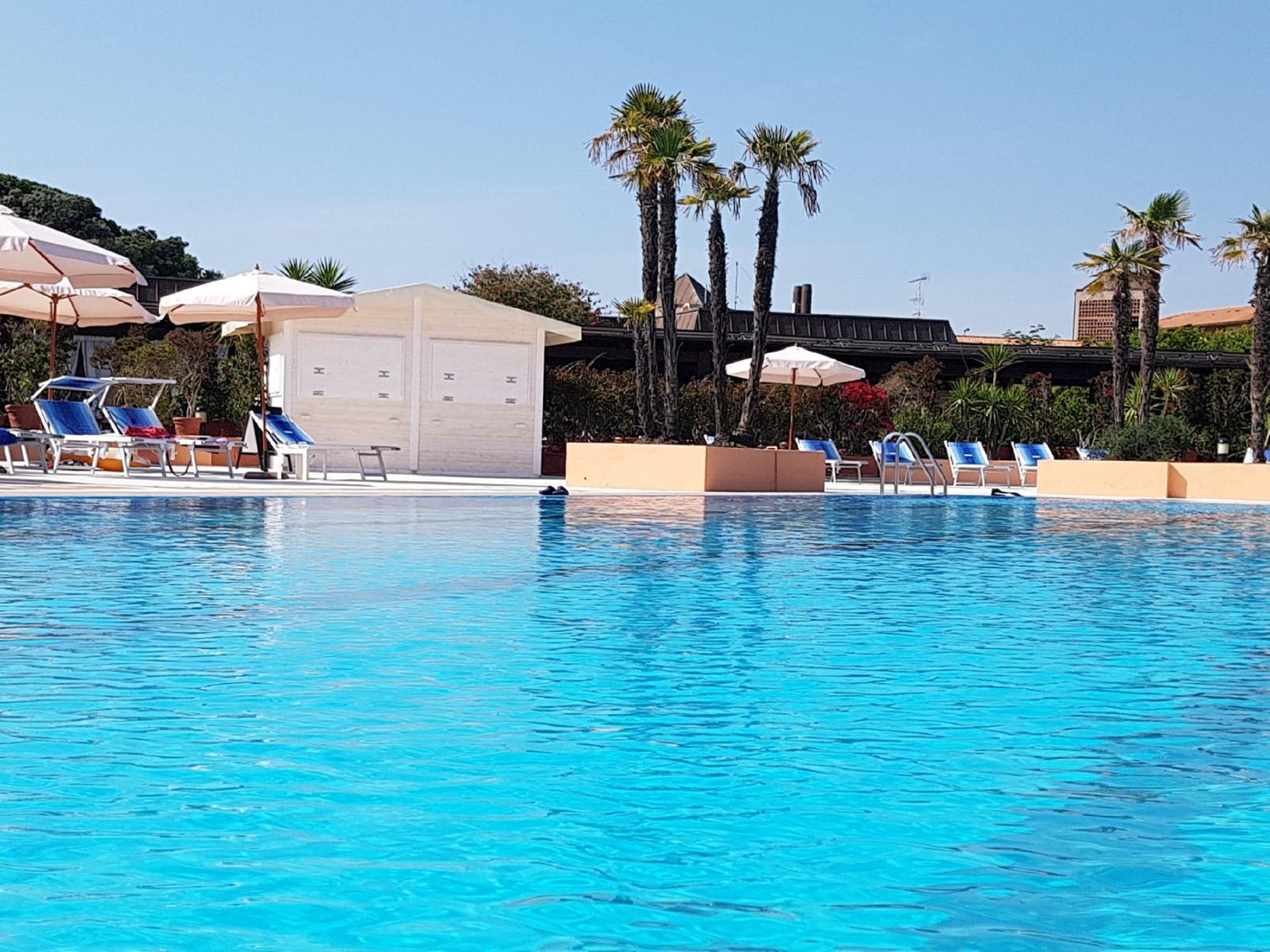 Garden Toscana Resort Сан-Винченцо Экстерьер фото