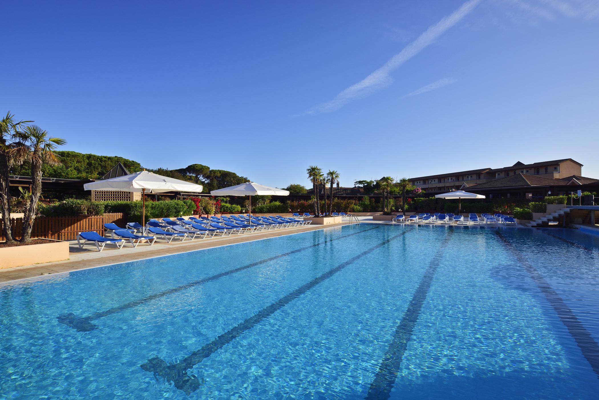 Garden Toscana Resort Сан-Винченцо Экстерьер фото