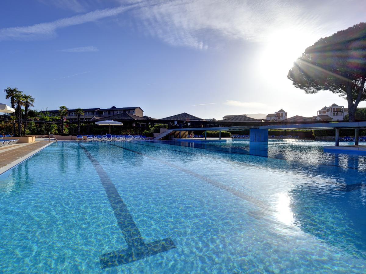 Garden Toscana Resort Сан-Винченцо Экстерьер фото