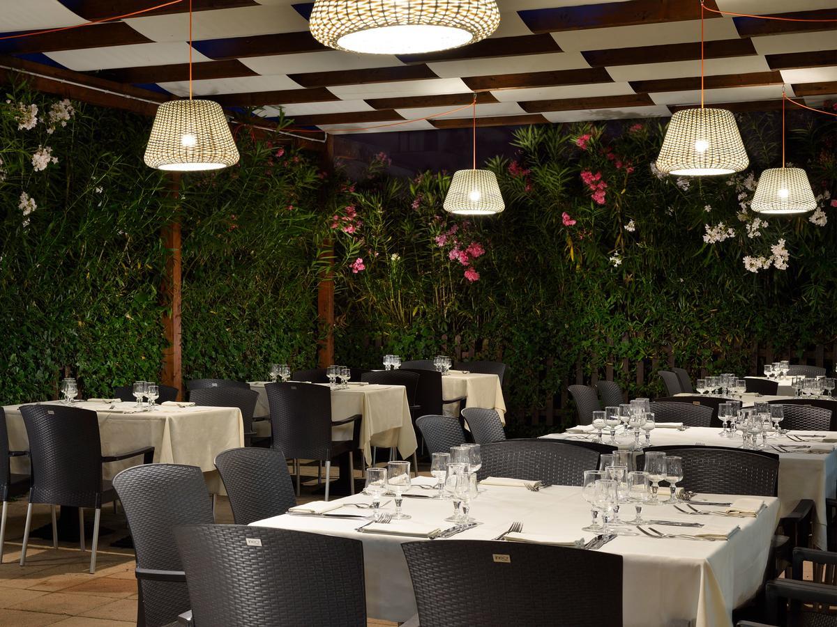 Garden Toscana Resort Сан-Винченцо Экстерьер фото